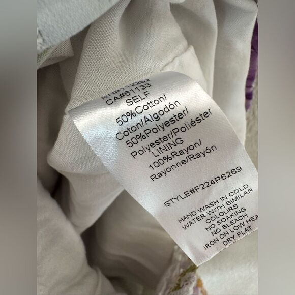 Adelyn Rae Anthropologie Gina Floral Print Embroidered Eyelet Romper Size S - Picture 10 of 14